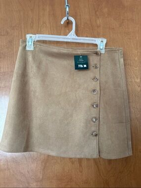 Women's Tan Button-Front Suede Skirt